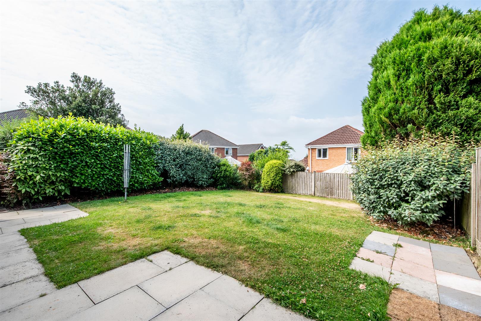 4 bed property in Lupin Close, Chorley